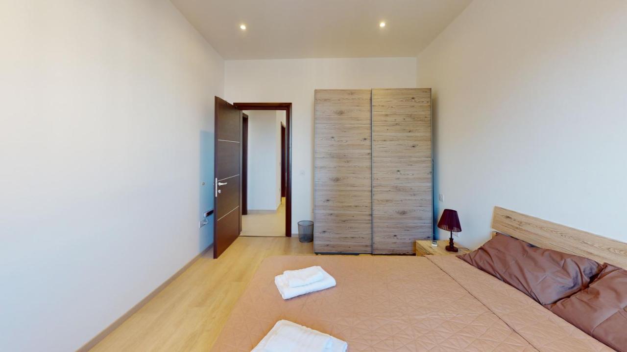 Spacious 2 Bedroom In Sliema